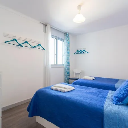 Parque Nacoes, Near Airport, Metro Station Apartment Lisbon